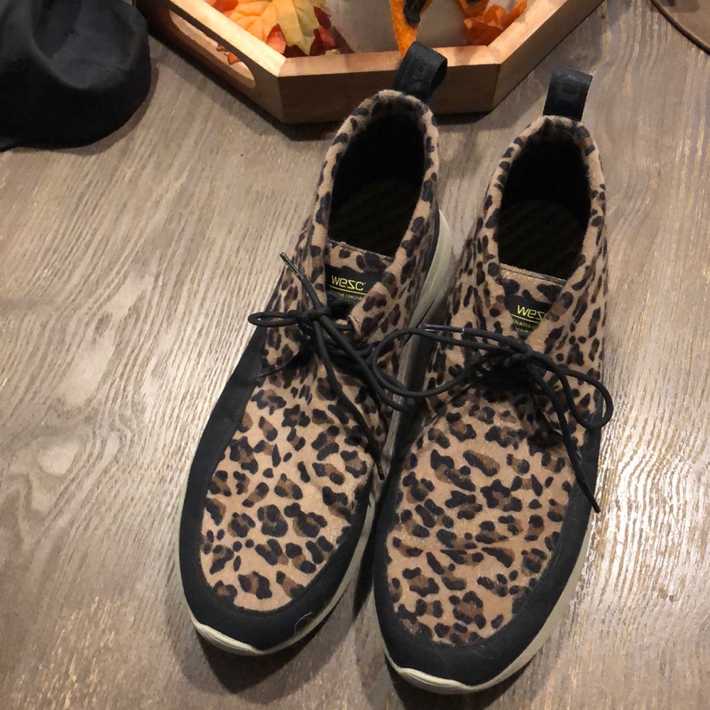 Men’s shoes